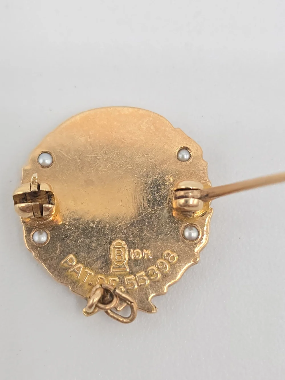 American Legion Auxiliary 10K Yellow Gold Seed Pearl Past President Pin 4g READ